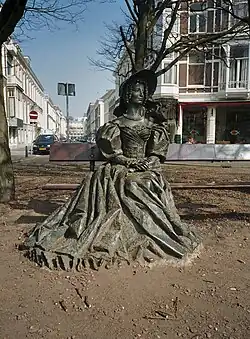 Königin Anna Paulowna (A. M. Taratynow), Anna Paulownaplein, ’s-Gravenhage