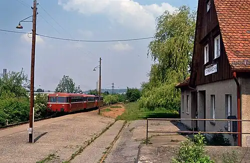 Schienenbus in Holzheim (1985)
