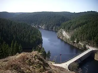 Blick über die Vorsperre in Richtung Altenau