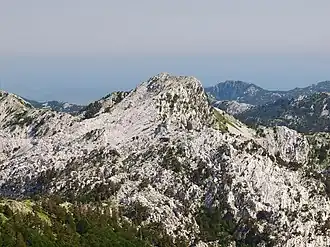 Der Vučji zub von der Bijela gora aus