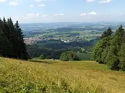 Blick von Les Paccots auf Châtel-St-Denis