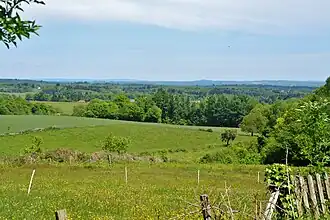 Blick über das Plateau du Limousin nach Südost in Richtung der Monts du Fayat