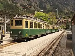Die viermotorigen ABDhe 4/4 der Wengernalpbahn mit Steuerwagen ersetzten lokbespannte Züge (1947)