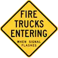 Zeichen W54-60 Feuerwehr-fahrzeuge fahren ein, wenn Signal blinkt (Wisconsin)