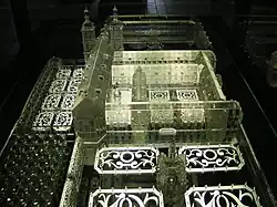 Gläsernes Modell der Wadgasser Abtei in der Pfarrkirche