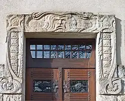 Bildschmuck der Eingangstür (2023)