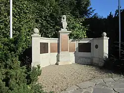 Gedenkmal für die Opfer der beiden Weltkriege.