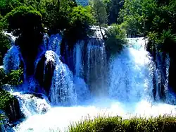 Komplex der Travertin-Wasserfälle in Martin Brod - Una Nationalpark