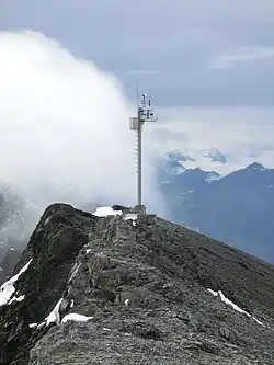 Windmessstation des WSL-Institutes für Schnee- und Lawinenforschung SLF in Davos
