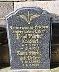 Grabstein der Eheleute Paul und Anna Körber (Paul K. war von 1922 bis 1933 Bürgermeister des Ortes)