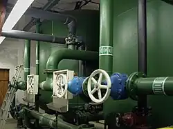 Anlagen zur Wasseraufbereitung Das Rohwasser wird von Mangan und Eisen befreit.