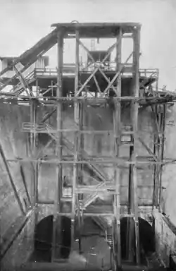 23 m tiefer Angriffsschacht bei Weehawken