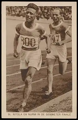 Im Zweikampf zwischen Ville Ritola und Paavo Nurmi lag zu diesem Zeitpunkt des Rennens der spätere Olympiazweite Ritola noch&nbsp;vorn