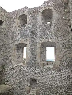 Restauriertes Mauerwerk