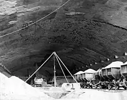 Innenansicht von Weingut I, wie die Anlage von der US-Armee 1945 angetroffen wurde