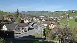 Weissbad, vorne Strasse nach Wasserauen und Schwendibach