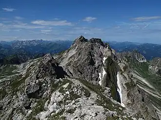 Westlicher Wengenkopf-Ostansicht aus dem Gratverlauf des Hindelanger Klettersteigs