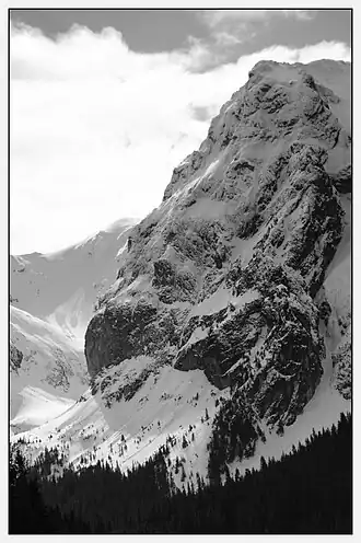 Blick vom Tal Dolina Małej Łąki