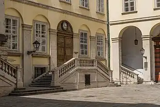 Aufgang zur Botschafterstiege, Stufen Kaiserstein