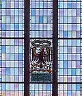 Fenster aus den 1950er-Jahren im Albertinischen Chor mit Tiroler Adler