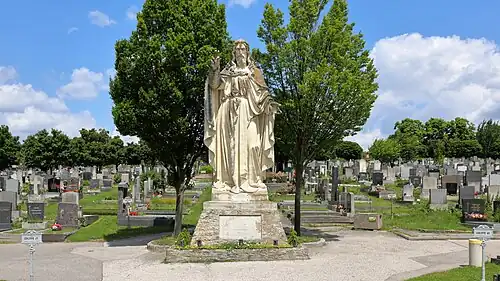 Christusstatue auf dem Baumgartner Friedhof