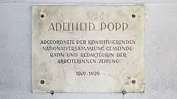 Gedenktafel für Adelheid Popp