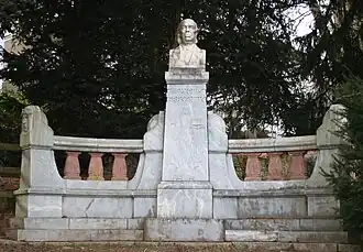 Remigius-Fresenius-Denkmal