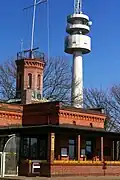 Die ehemalige Marinesignalstelle der Kaiserlichen Marine an der Ersten Einfahrt in Wilhelmshaven, jetzt Lotsenstation