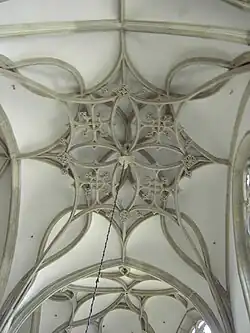 Untergehängtes Ziergewölbe in der Heresbachkapelle