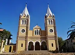 Eingangsfassade der St. Marien-Kathedrale Windhoek