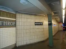 Bahnsteig­verlängerung der 1950er Jahre in Bahnhof der Doppel­verträge