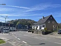 Wipperfürther Str. (L286) an der Abzw. Lindlarer Str. (L304)