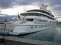 Heck der Dilbar, vertäut in Antibes, F (2009)