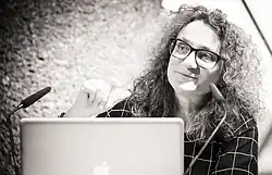 Yasemin Utku 2018 als Vortragende im Domforum