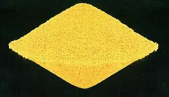 Pulverförmiger Yellowcake