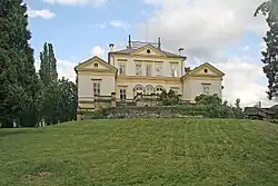 Schloss Dobřenice