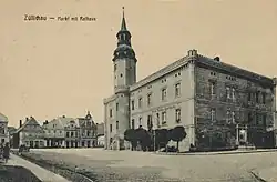 Marktplatz und Rathaus auf einer Postkarte um 1900