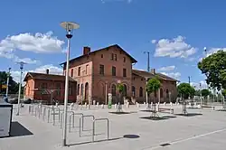 Der neu gestaltete Bahnhofsvorplatz 2012