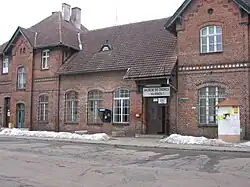 Der Bahnhof in Złocieniec (Falkenburg)