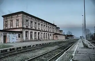 Bahnsteige und Empfangsgebäude (2008)
