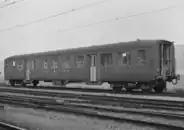 Seitengangwagen C4ü 9691 mit zweiflügeligen Drehtüren