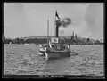 Dampfschiff auf dem Zürichsee, Blick vom Utoquai aus Richtung General-Guisan-Quai und Quaibrücke (1909)
