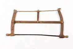 Schweifsäge, schnurgespannt