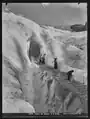 Eisgrotte auf dem Glacier des Bossons, Foto: Artur Wehrli, 1910